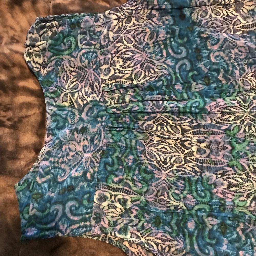 Kim Woman by Kim Rogers woven fabric sleeveless top. Size 1X.